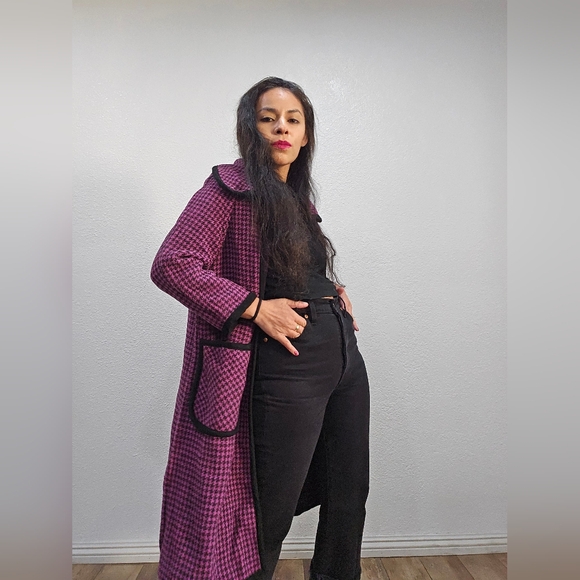 Coat - Picture 13 of 14